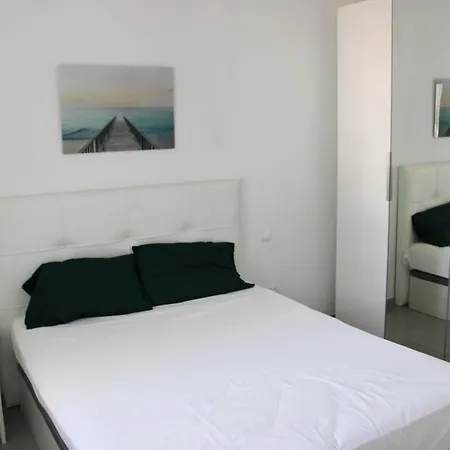 Magnificent Flat Close To The Casino Of Puerto Banus Apartment *