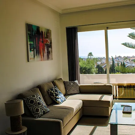 Apartment Magnificent Flat Close To The Casino Of Puerto Banus